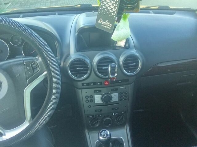 Опель Антара, об'ємом двигуна 2 л та пробігом 418 тис. км за 6500 $, фото 2 на Automoto.ua