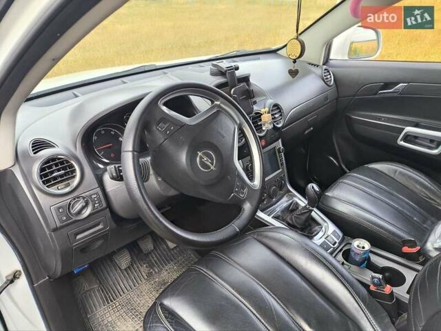 Опель Антара, об'ємом двигуна 2.2 л та пробігом 267 тис. км за 7999 $, фото 15 на Automoto.ua