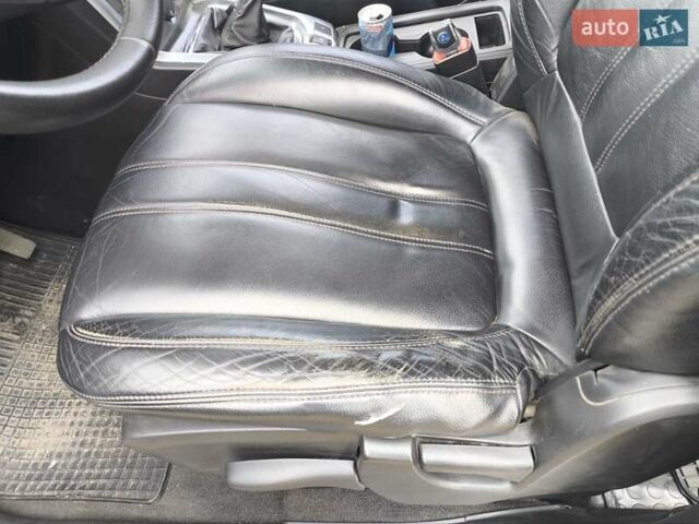 Опель Антара, об'ємом двигуна 2.2 л та пробігом 267 тис. км за 7999 $, фото 16 на Automoto.ua
