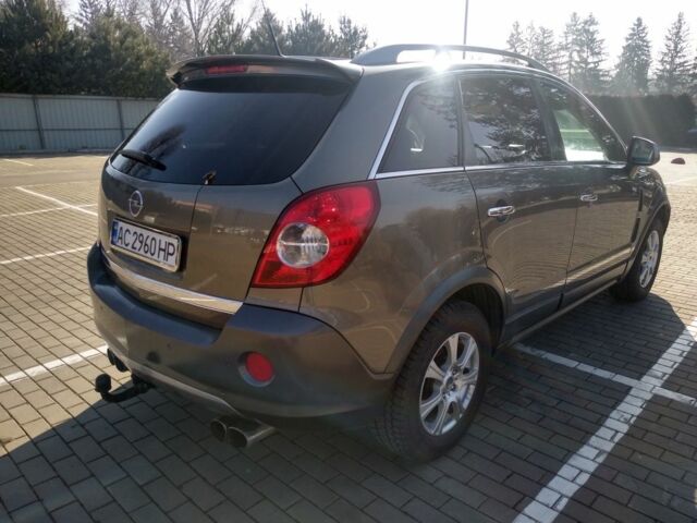 Серый Опель Антара, объемом двигателя 2 л и пробегом 242 тыс. км за 8200 $, фото 10 на Automoto.ua