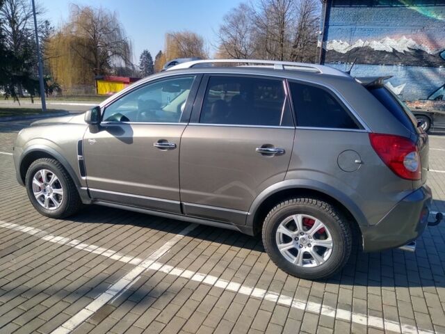 Серый Опель Антара, объемом двигателя 2 л и пробегом 242 тыс. км за 8200 $, фото 13 на Automoto.ua