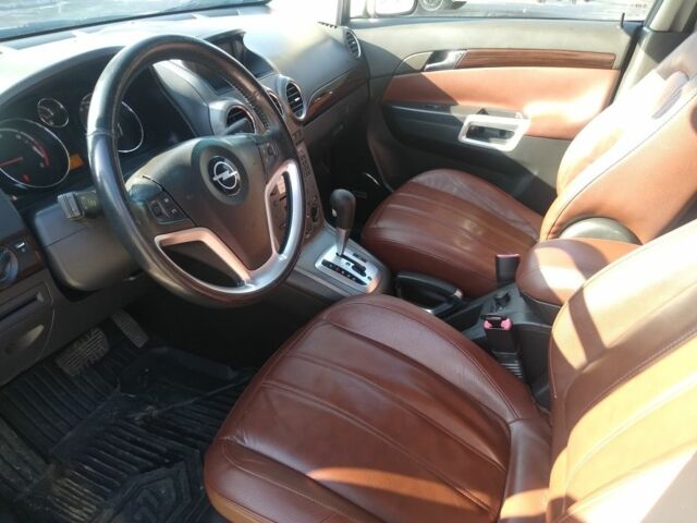 Серый Опель Антара, объемом двигателя 2 л и пробегом 242 тыс. км за 8200 $, фото 4 на Automoto.ua