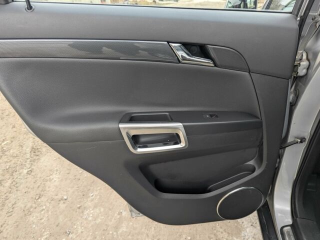 Сірий Опель Антара, об'ємом двигуна 2 л та пробігом 191 тис. км за 3700 $, фото 18 на Automoto.ua