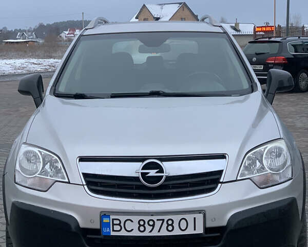 Сірий Опель Антара, об'ємом двигуна 1.99 л та пробігом 180 тис. км за 7700 $, фото 1 на Automoto.ua