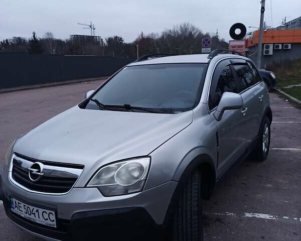 Сірий Опель Антара, об'ємом двигуна 1.99 л та пробігом 243 тис. км за 8000 $, фото 21 на Automoto.ua