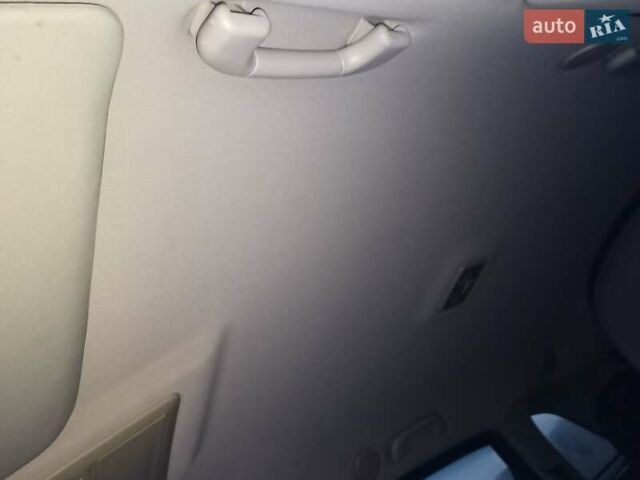 Сірий Опель Антара, об'ємом двигуна 1.99 л та пробігом 243 тис. км за 8000 $, фото 28 на Automoto.ua