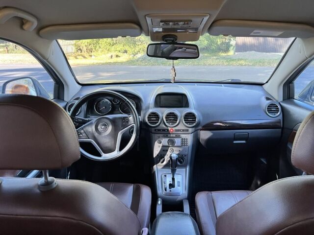 Серый Опель Антара, объемом двигателя 2 л и пробегом 258 тыс. км за 7700 $, фото 5 на Automoto.ua