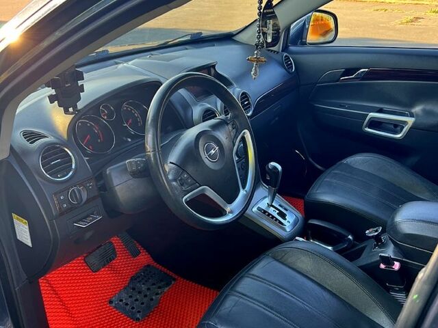 Серый Опель Антара, объемом двигателя 2 л и пробегом 230 тыс. км за 9300 $, фото 2 на Automoto.ua