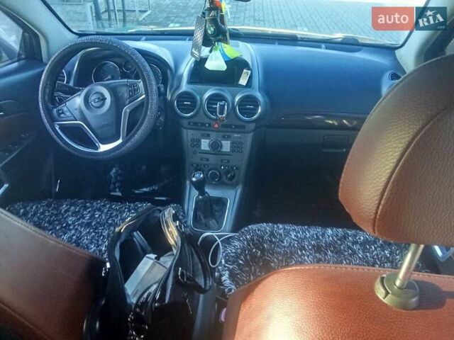 Серый Опель Антара, объемом двигателя 1.99 л и пробегом 418 тыс. км за 6500 $, фото 7 на Automoto.ua