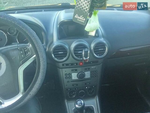 Серый Опель Антара, объемом двигателя 1.99 л и пробегом 418 тыс. км за 6500 $, фото 6 на Automoto.ua