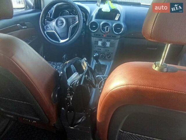 Серый Опель Антара, объемом двигателя 1.99 л и пробегом 418 тыс. км за 6500 $, фото 2 на Automoto.ua