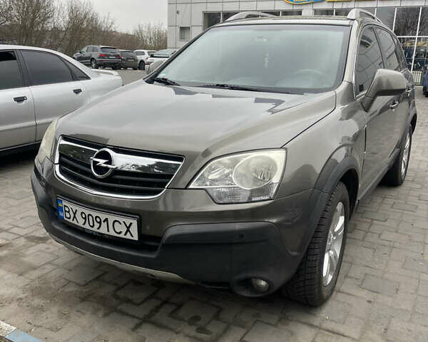 Серый Опель Антара, объемом двигателя 2.41 л и пробегом 185 тыс. км за 9399 $, фото 14 на Automoto.ua