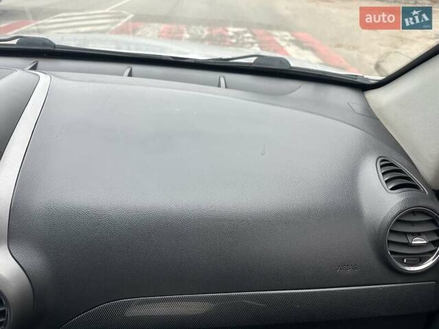 Серый Опель Антара, объемом двигателя 1.99 л и пробегом 290 тыс. км за 5700 $, фото 9 на Automoto.ua