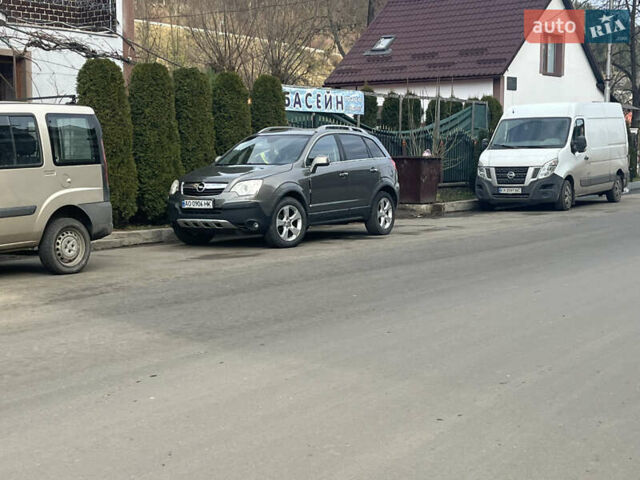 Сірий Опель Антара, об'ємом двигуна 1.99 л та пробігом 370 тис. км за 7500 $, фото 1 на Automoto.ua