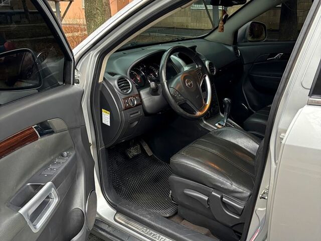 Сірий Опель Антара, об'ємом двигуна 2 л та пробігом 325 тис. км за 7800 $, фото 8 на Automoto.ua