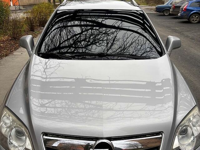 Сірий Опель Антара, об'ємом двигуна 2 л та пробігом 325 тис. км за 7800 $, фото 3 на Automoto.ua