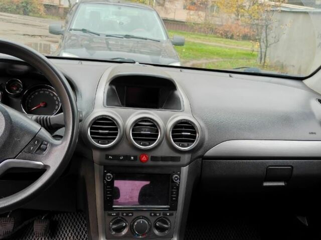 Серый Опель Антара, объемом двигателя 2 л и пробегом 270 тыс. км за 4000 $, фото 5 на Automoto.ua