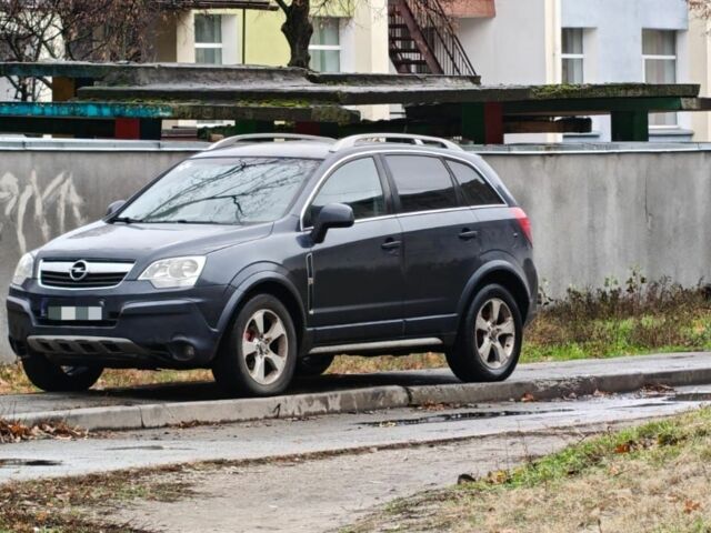 Серый Опель Антара, объемом двигателя 2 л и пробегом 270 тыс. км за 4000 $, фото 4 на Automoto.ua