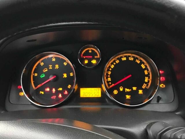 Опель Антара 2008 в Сарнах на Automoto.ua Серый Опель Антара, объемом двигателя 2 л и пробегом 300 тыс. км за 3850 $, фото 22 на Automoto.ua