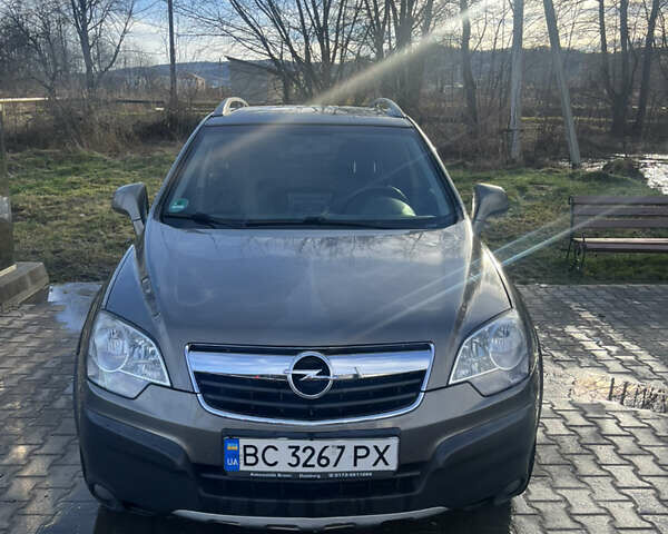Серый Опель Антара, объемом двигателя 1.99 л и пробегом 218 тыс. км за 8600 $, фото 11 на Automoto.ua