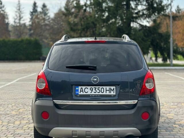 Серый Опель Антара, объемом двигателя 2 л и пробегом 273 тыс. км за 8900 $, фото 2 на Automoto.ua