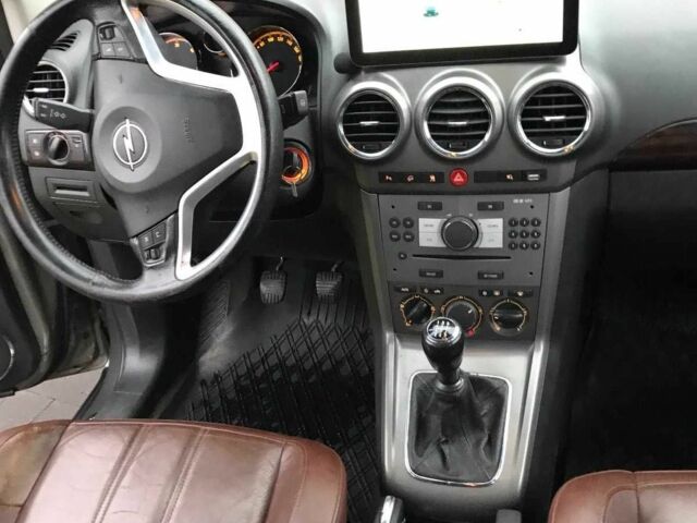 Опель Антара 2008 в Сарнах на Automoto.ua Серый Опель Антара, объемом двигателя 2 л и пробегом 300 тыс. км за 3850 $, фото 21 на Automoto.ua