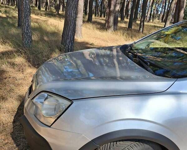 Сірий Опель Антара, об'ємом двигуна 1.99 л та пробігом 311 тис. км за 9500 $, фото 10 на Automoto.ua