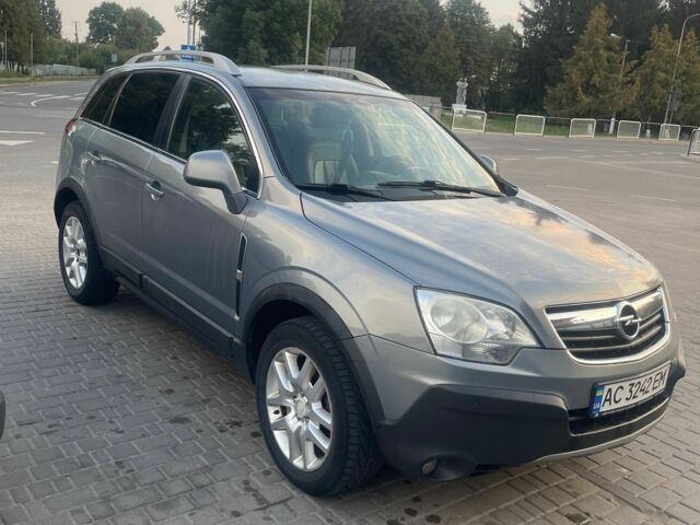 Серый Опель Антара, объемом двигателя 2 л и пробегом 338 тыс. км за 5600 $, фото 1 на Automoto.ua