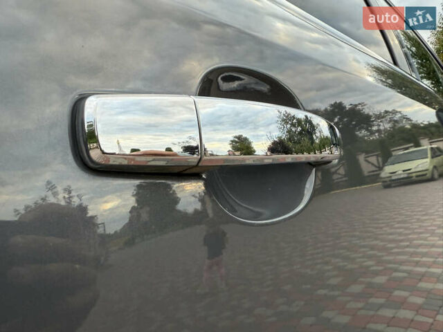 Серый Опель Антара, объемом двигателя 2.2 л и пробегом 198 тыс. км за 8750 $, фото 38 на Automoto.ua