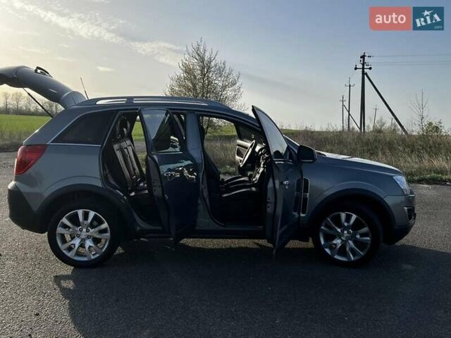 Сірий Опель Антара, об'ємом двигуна 2.2 л та пробігом 225 тис. км за 10300 $, фото 4 на Automoto.ua