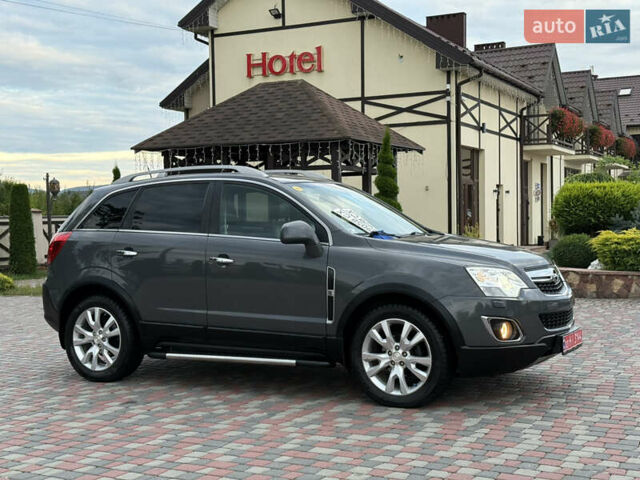 Серый Опель Антара, объемом двигателя 2.2 л и пробегом 198 тыс. км за 8750 $, фото 6 на Automoto.ua