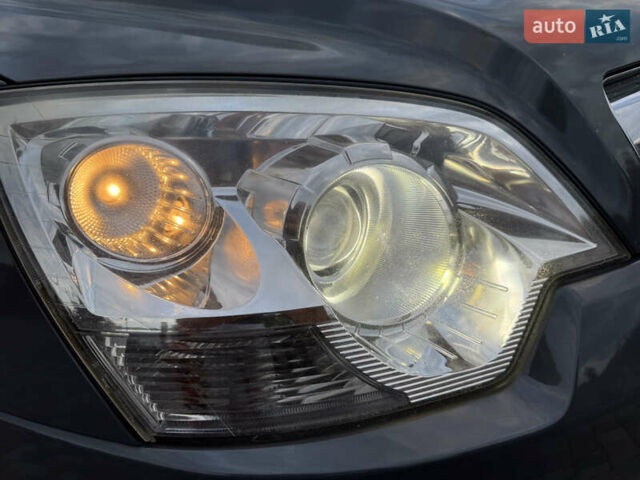 Сірий Опель Антара, об'ємом двигуна 2.2 л та пробігом 199 тис. км за 6999 $, фото 23 на Automoto.ua