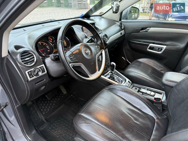 Сірий Опель Антара, об'ємом двигуна 2.2 л та пробігом 199 тис. км за 6999 $, фото 79 на Automoto.ua