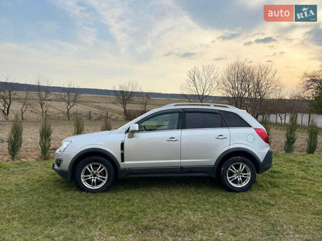 Сірий Опель Антара, об'ємом двигуна 2.23 л та пробігом 242 тис. км за 8700 $, фото 2 на Automoto.ua