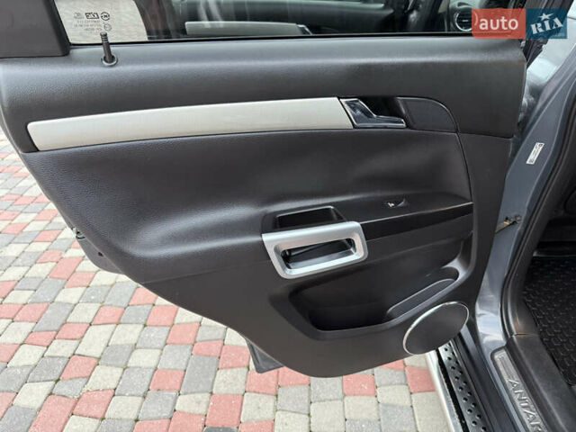 Сірий Опель Антара, об'ємом двигуна 2.2 л та пробігом 199 тис. км за 6999 $, фото 92 на Automoto.ua