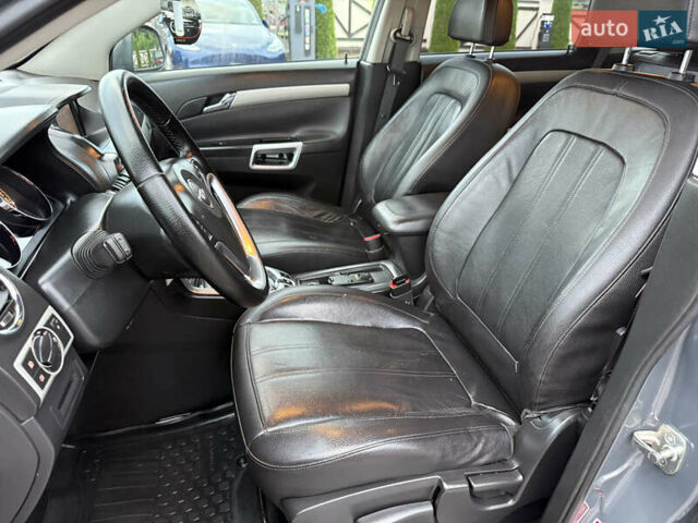 Серый Опель Антара, объемом двигателя 2.2 л и пробегом 198 тыс. км за 8750 $, фото 69 на Automoto.ua