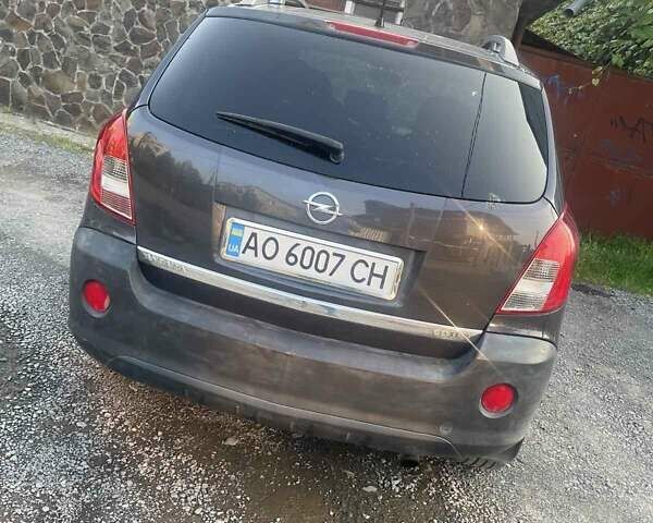 Сірий Опель Антара, об'ємом двигуна 2.2 л та пробігом 170 тис. км за 9900 $, фото 8 на Automoto.ua