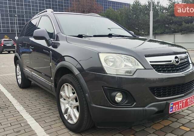 Серый Опель Антара, объемом двигателя 2.2 л и пробегом 187 тыс. км за 11650 $, фото 4 на Automoto.ua