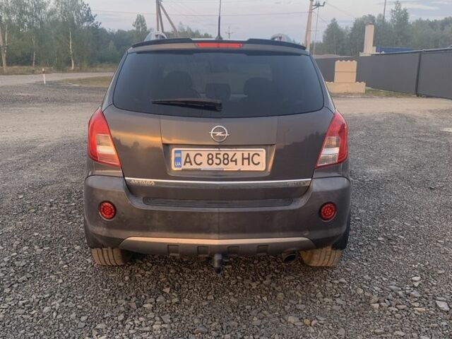 Сірий Опель Антара, об'ємом двигуна 2.2 л та пробігом 165 тис. км за 9950 $, фото 2 на Automoto.ua