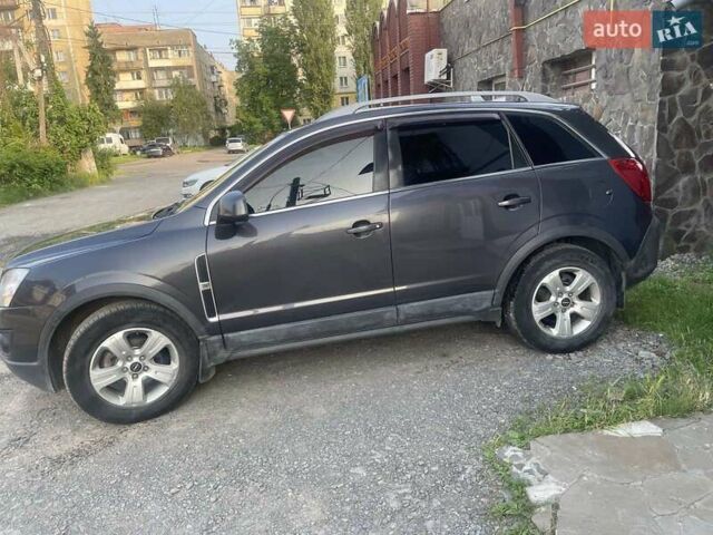 Сірий Опель Антара, об'ємом двигуна 2.2 л та пробігом 170 тис. км за 9900 $, фото 3 на Automoto.ua