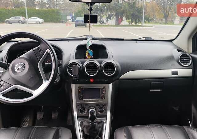 Серый Опель Антара, объемом двигателя 2.2 л и пробегом 187 тыс. км за 11650 $, фото 23 на Automoto.ua