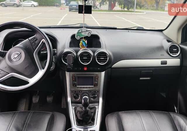 Серый Опель Антара, объемом двигателя 2.2 л и пробегом 187 тыс. км за 11650 $, фото 25 на Automoto.ua