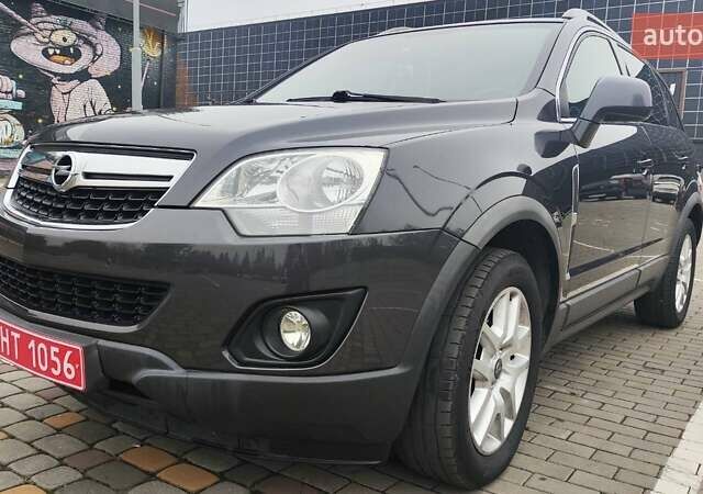 Серый Опель Антара, объемом двигателя 2.2 л и пробегом 187 тыс. км за 11650 $, фото 15 на Automoto.ua