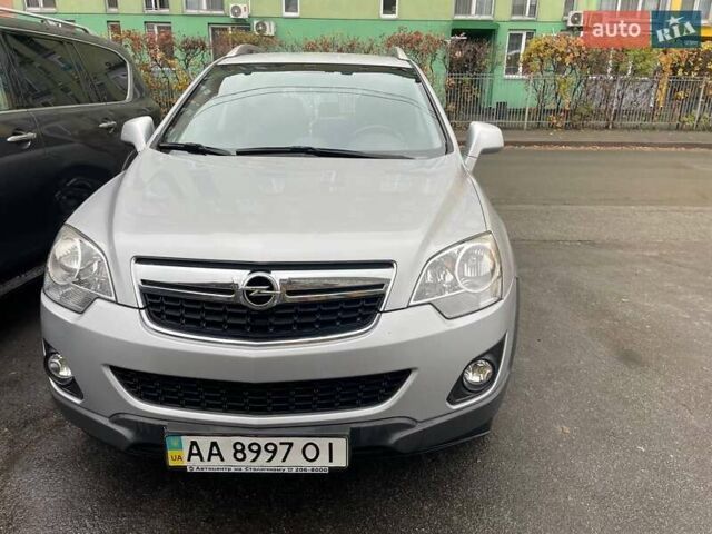 Серый Опель Антара, объемом двигателя 2.4 л и пробегом 153 тыс. км за 12000 $, фото 18 на Automoto.ua