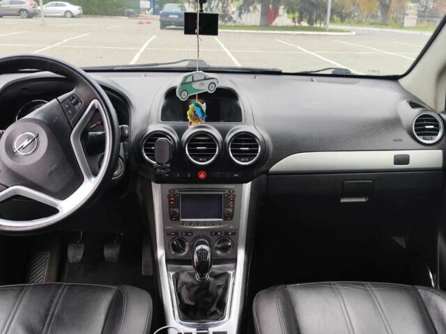 Сірий Опель Антара, об'ємом двигуна 2.2 л та пробігом 187 тис. км за 10985 $, фото 17 на Automoto.ua