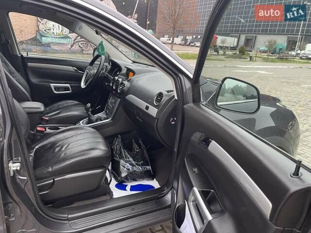 Сірий Опель Антара, об'ємом двигуна 2.2 л та пробігом 208 тис. км за 11450 $, фото 60 на Automoto.ua