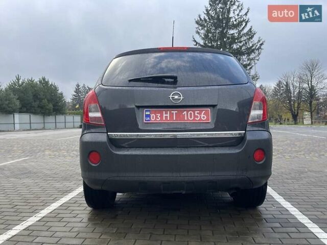 Серый Опель Антара, объемом двигателя 2.2 л и пробегом 187 тыс. км за 10985 $, фото 5 на Automoto.ua