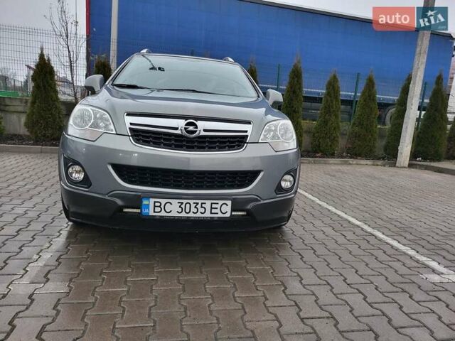 Серый Опель Антара, объемом двигателя 2.23 л и пробегом 212 тыс. км за 10900 $, фото 2 на Automoto.ua