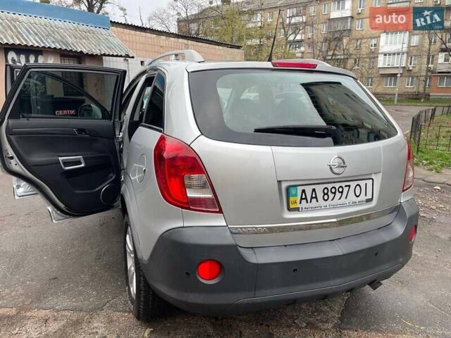 Серый Опель Антара, объемом двигателя 2.4 л и пробегом 153 тыс. км за 12000 $, фото 21 на Automoto.ua