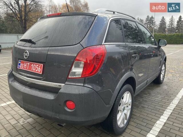 Серый Опель Антара, объемом двигателя 2.2 л и пробегом 187 тыс. км за 10985 $, фото 3 на Automoto.ua